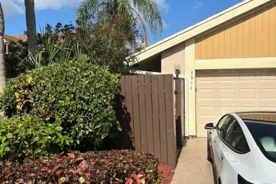 7514 Sierra Drive E 1