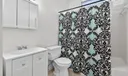 102 Maplecrest Circle Photo