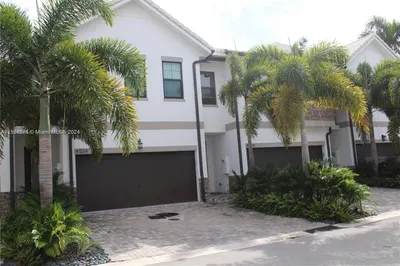 4536 S Aqua Bella Ln 1