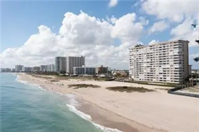 1012 N Ocean Blvd #204 1