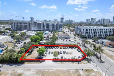 606 NW 8th Ave 1