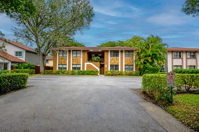 4165 NW 114th Terrace #4165 1