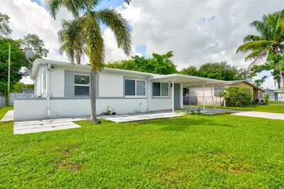 4250 SW 39th St 1