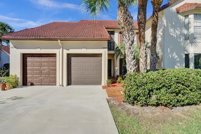 3068 Lucerne Park Drive 1