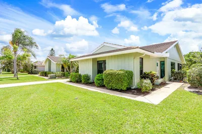 2609 SW Egret Pond Circle 1