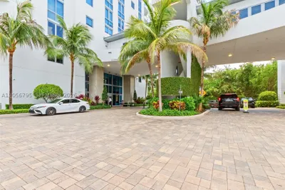 17111 Biscayne Blvd #603 1