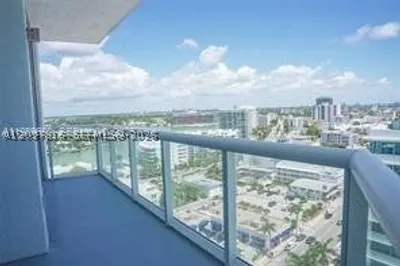 6515 Collins Ave #1709 1