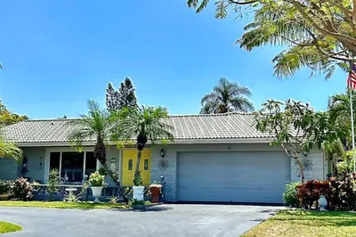 8011 NW 107th Terrace 1