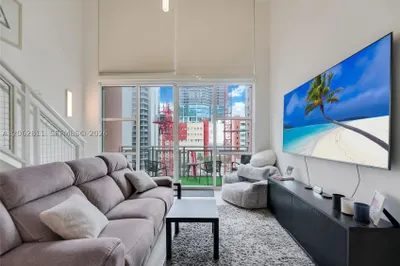 244 Biscayne Blvd #644 1