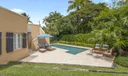 685 Harbor Ln Photo