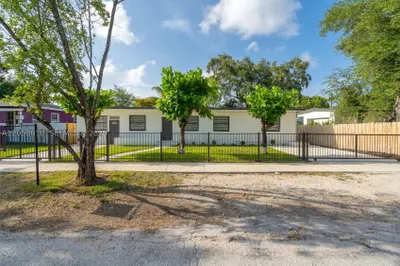 57 NW 68th St 1