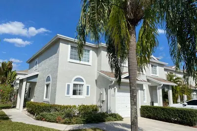 4753 SW 14th Street 1