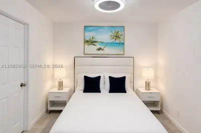 2900 N Ocean Blvd #4 1