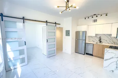 1320 Drexel Ave #306 1