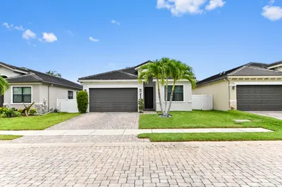7461 Moonrise Drive 1