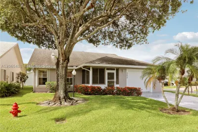 5275 Tiffany Anne Cir 1