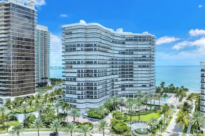9601 Collins Ave #1010 1