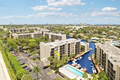 20 Royal Palm Way #204 1