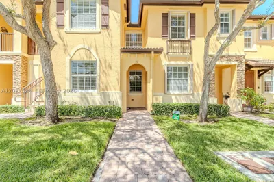 9333 SW 227th St #6-6 1