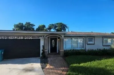 401 NW 5th Ave 0 1