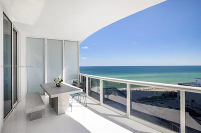 15901 Collins Ave #707 1