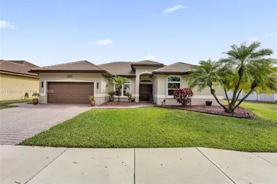 WELCOME TO YOUR NEW LAKEFRONT HOME!