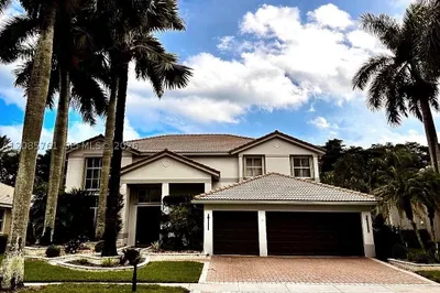 1606 Victoria Pointe Cir 1
