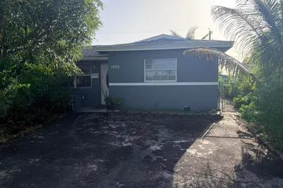 1405 NW 58th Avenue 1