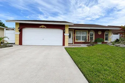 7526 SW 7th Court 1