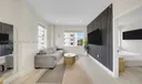 727 Collins Ave Photo