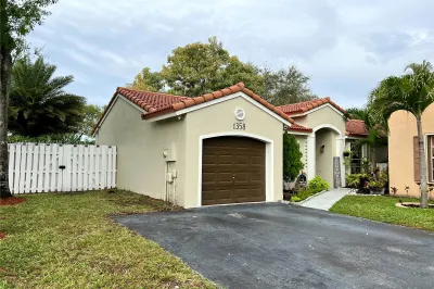 1358 NW 125th Ter 1