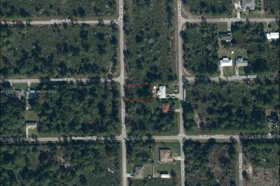 636 Kingfisher Ave Nw 1