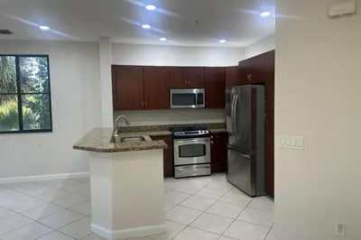 3020 NW 125th Avenue #315 1