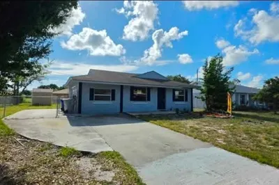 338 SW 8th Ave SW #. 1