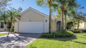 Just Listed | Cute in Carleton Oaks | 8867 Oldham Way