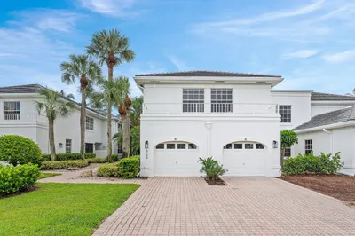 5190 LAKE CATALINA Drive #B 1