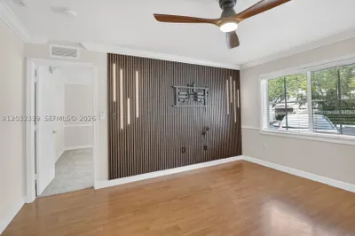 150 NE 15th Ave #140 1