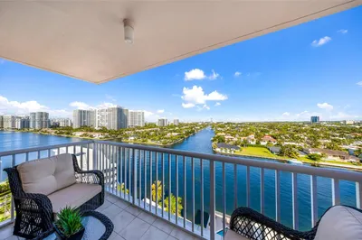 3161 S Ocean Dr #1510 1