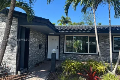 1112 N 13th Ave 1