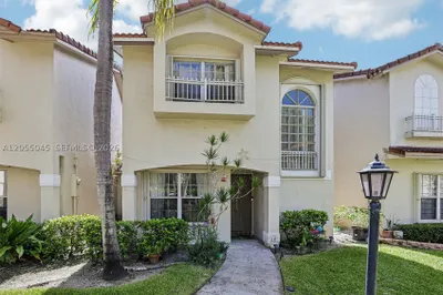 115 NW 108th Ave 1