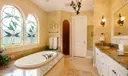 1 Glencairn Court Photo