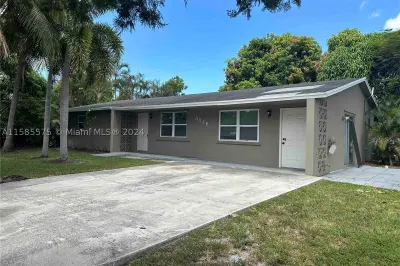 3856 Beverly Dr 1