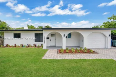 3295 NW 6th Ave 1