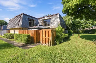 159 Lake Arbor Drive 1
