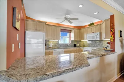 303 N Riverside Drive #705 1