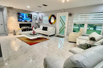 3407 Taconic Drive 1