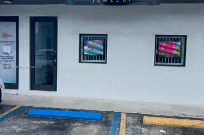 Hialeah Commercial