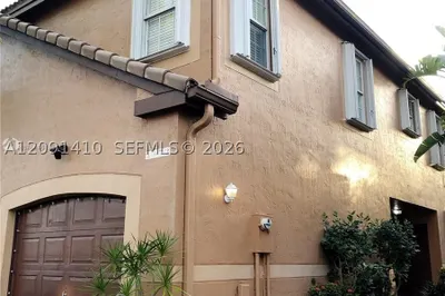 1372 Veracruz Ln #6-7 1