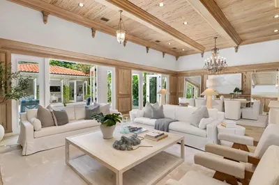 4 - Living Area 2