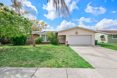 6530 NW 11th Street 1